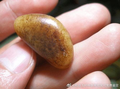 和田秋梨皮籽料怎么看,探寻天然玉石的独特魅力与生成奥秘