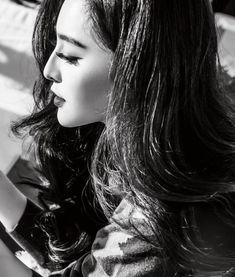 欧美明星侧颜,完美轮廓下的神秘魅力