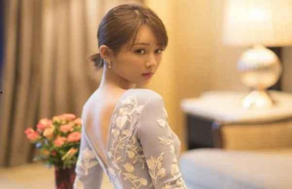 杨紫吃瓜娱乐圈八卦视频,一场吃瓜大作战